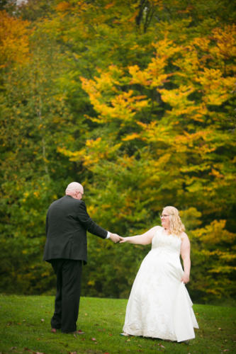 Vermont-wedding-event-photographer-mountain-top-inn-41