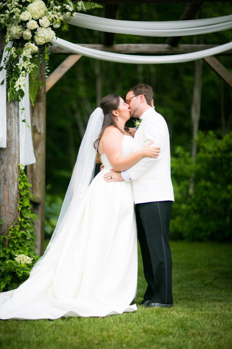 Vermont Wedding at Mad River Barn