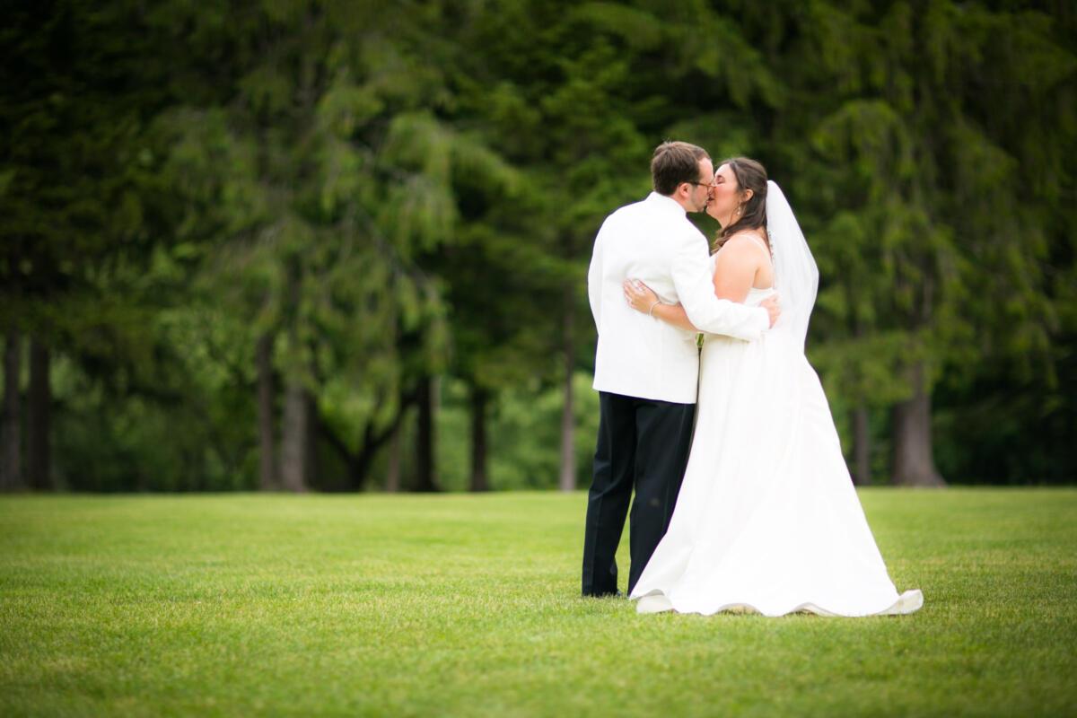 Vermont Wedding at Mad River Barn