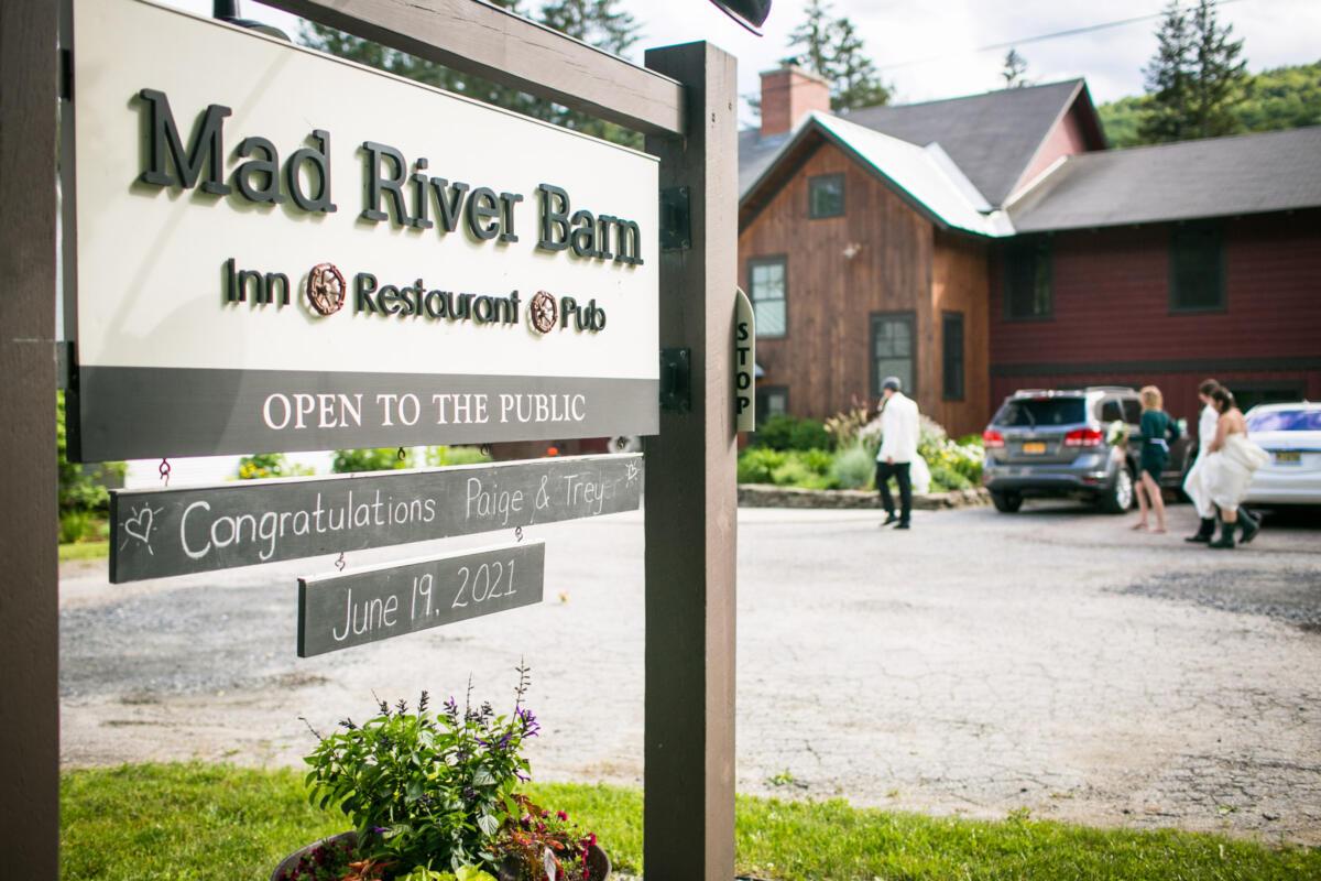 Vermont Wedding at Mad River Barn