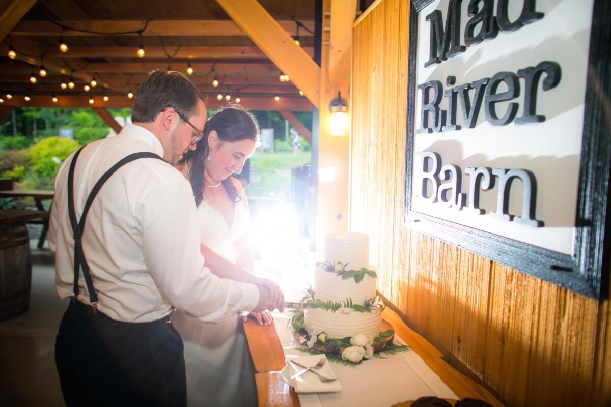 Vermont Wedding at Mad River Barn